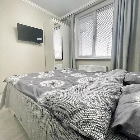Beautiful Apartment In คีชีเนา ภายนอก รูปภาพ